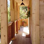 Chalet Altitude 1057